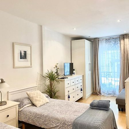 Nice apartment near Barcelona center Exterior foto