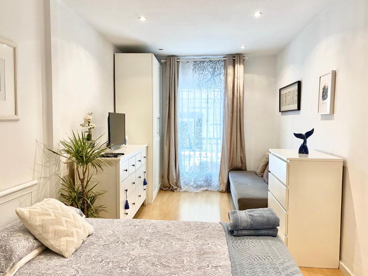 Nice apartment near Barcelona center Exterior foto